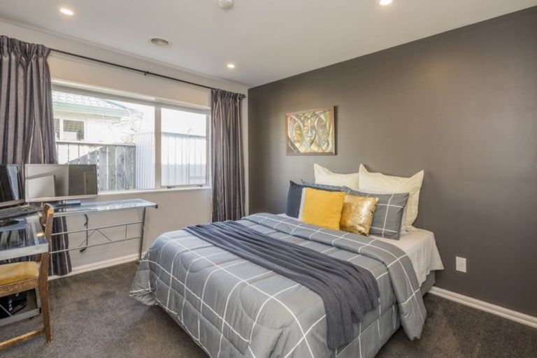 Photo of property in 43 Murray Court, Paraparaumu Beach, Paraparaumu, 5032