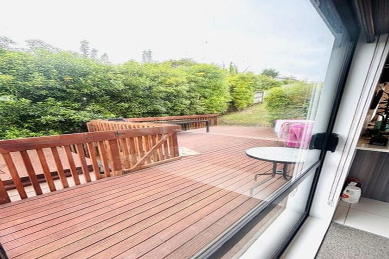 Photo of property in 57 Leo Street, Glen Eden, Auckland, 0602