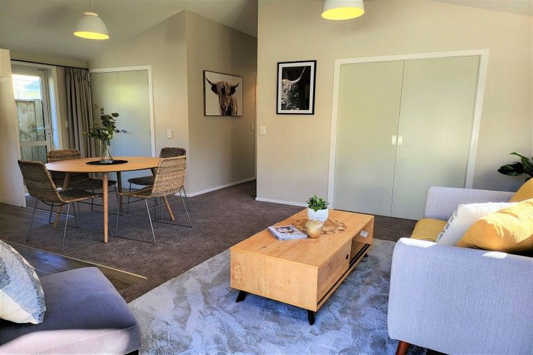 Photo of property in 140 Fraser Avenue, Johnsonville, Wellington, 6037