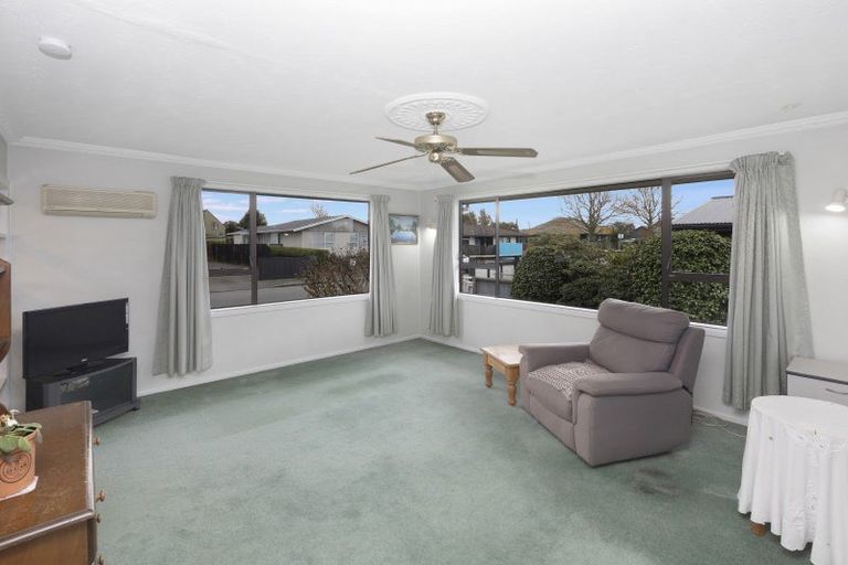 Photo of property in 6 Tulloch Place, Papanui, Christchurch, 8052