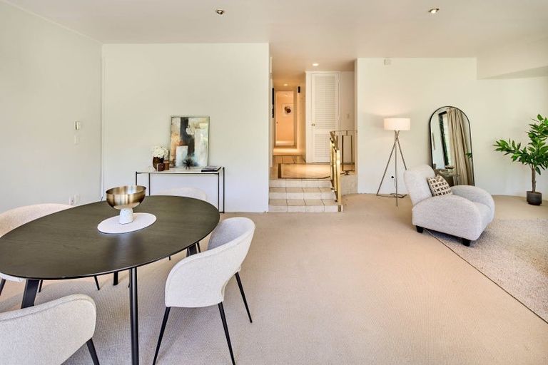 Photo of property in Highwic, 32u5 Hobson Street, Thorndon, Wellington, 6011