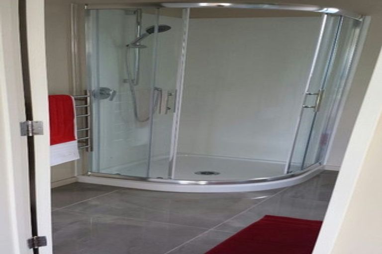 Photo of property in 18 Henwood Road, Mangere East, Auckland, 2024