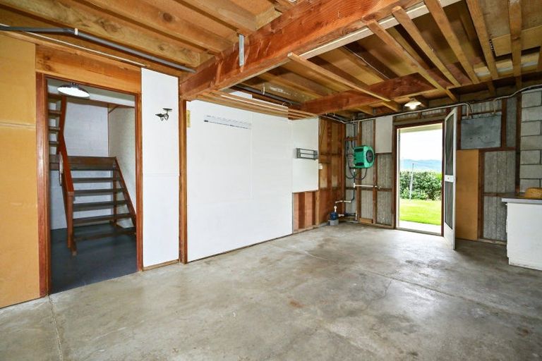 Photo of property in 8d Koura Crescent, Mahia, 4198