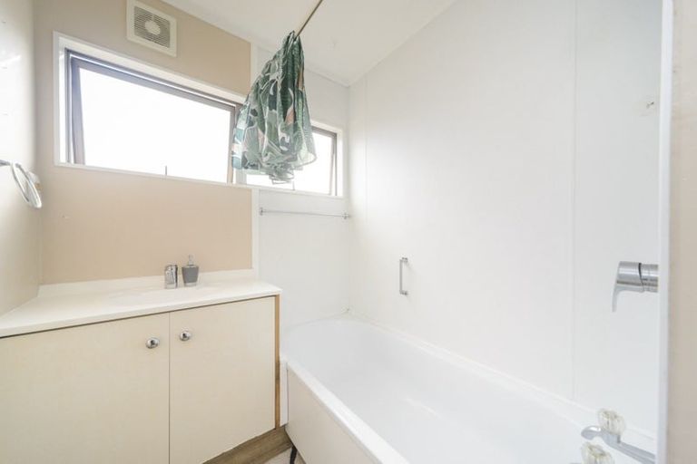 Photo of property in 4 Marece Court, Palmerston North, 4410
