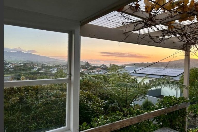 Photo of property in 8a Government Road, Raglan, 3225