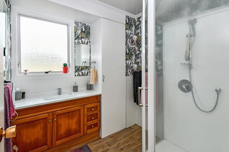 Photo of property in 8 Komako Place, Papatoetoe, Auckland, 2025