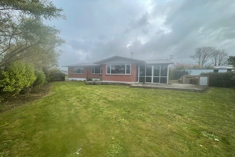 Photo of property in 6 Tybalt Street, Stratford, 4332