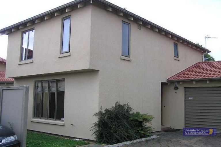 Photo of property in 76 Picton Avenue, Riccarton, Christchurch, 8011