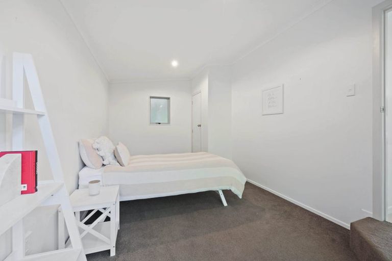 Photo of property in 59 Torkar Road, Clarks Beach, 2122