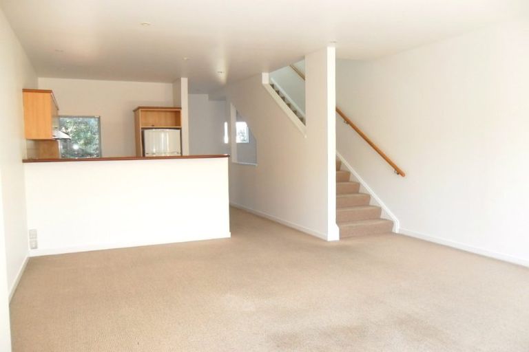 Photo of property in 189 Tasman Street, Mount Cook, Wellington, 6021