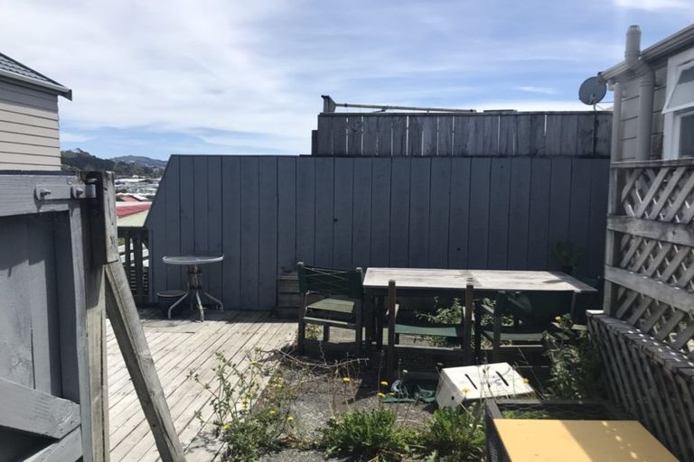 Photo of property in 126 Daniell Street, Newtown, Wellington, 6021