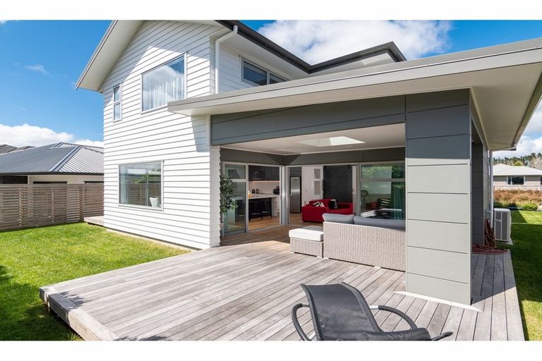 Photo of property in 13 Podgora Avenue, Kumeu, 0810