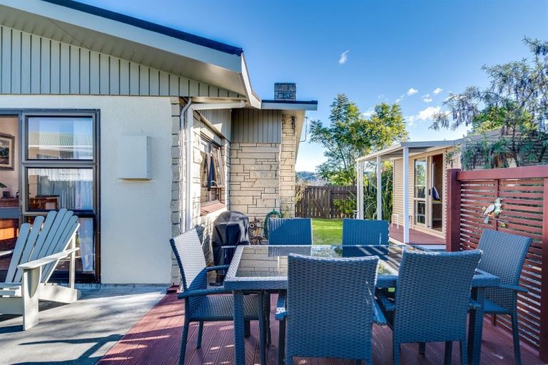 Photo of property in 1 Cardiff Place, Tamatea, Napier, 4112