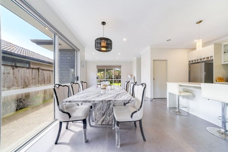 Photo of property in 75 Castellina Drive, Karaka, Papakura, 2113