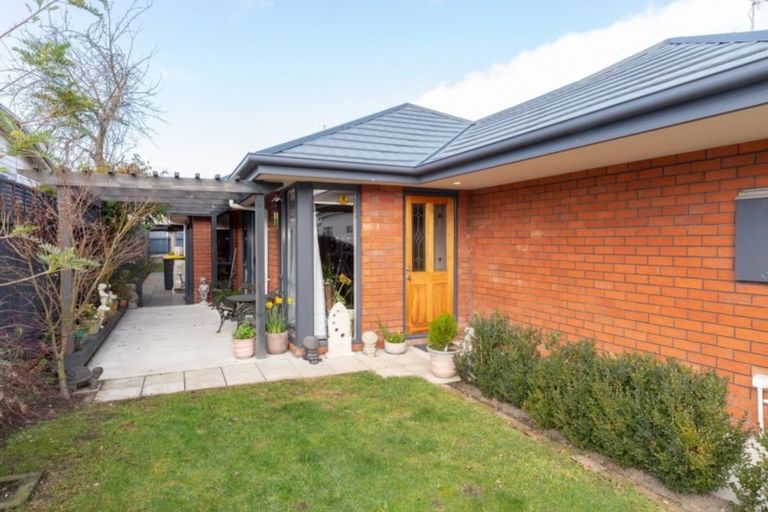 Photo of property in 8 Rosewarne Street, Spreydon, Christchurch, 8024