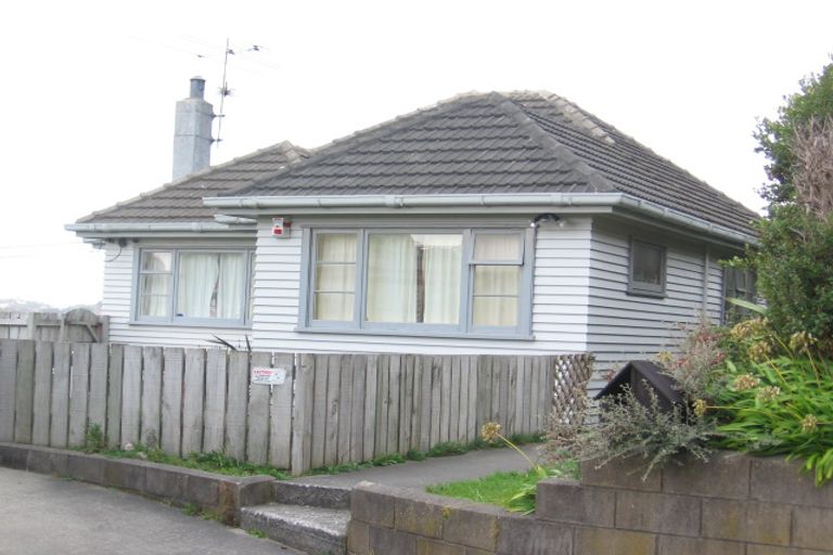 Photo of property in 163 Broderick Road, Johnsonville, Wellington, 6037