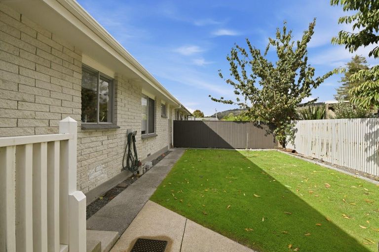 Photo of property in 27a Barron Crescent, Fenton Park, Rotorua, 3010