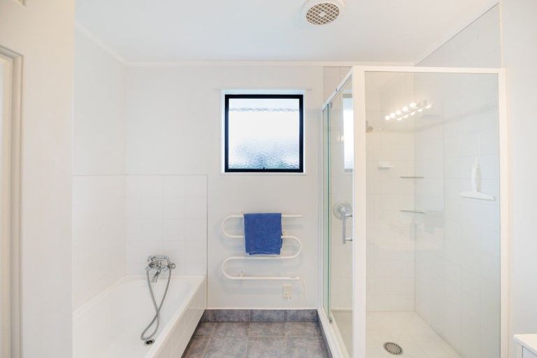 Photo of property in 123 Amberley Avenue, Highbury, Palmerston North, 4412