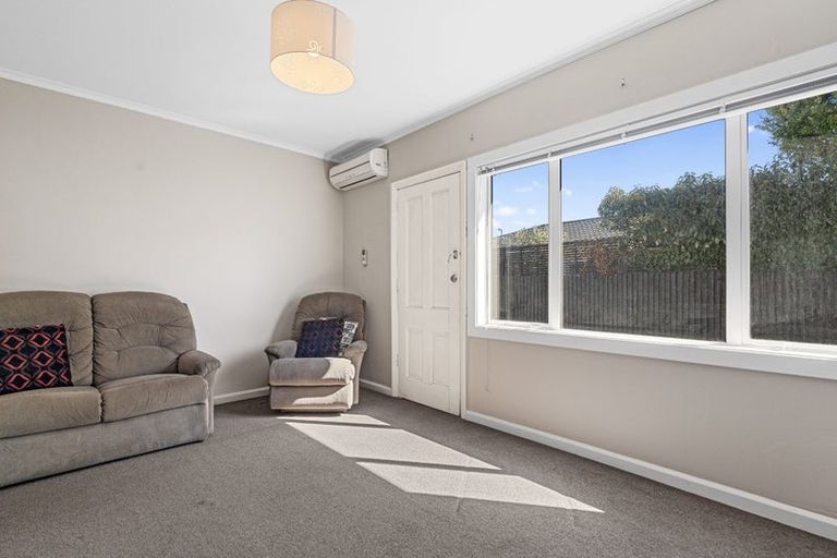 Photo of property in 2/20 Donald Place, St Albans, Christchurch, 8014