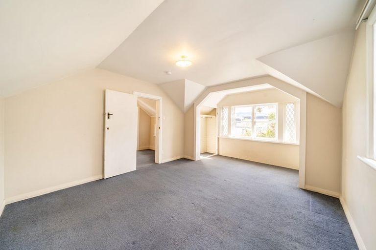 Photo of property in 75 Brougham Street, Mount Victoria, Wellington, 6011