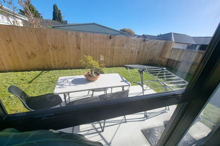 Photo of property in 7u4 Sare Crescent, Fairfield, Hamilton, 3214