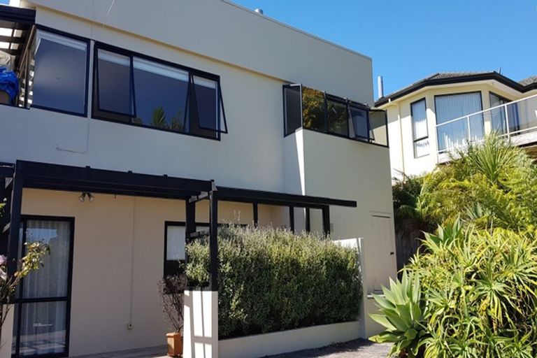 Photo of property in 26 Mayall Avenue, Beach Haven, Auckland, 0626