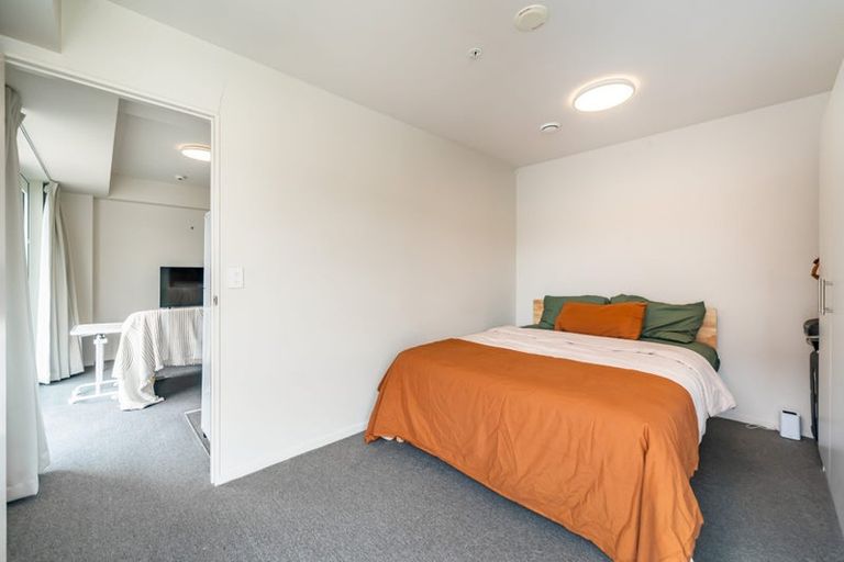 Photo of property in The Peak Apartments, 1002/170 Taranaki Street, Te Aro, Wellington, 6011