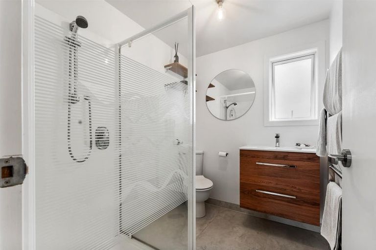 Photo of property in 25 Esme Grove, Omaha, 0986