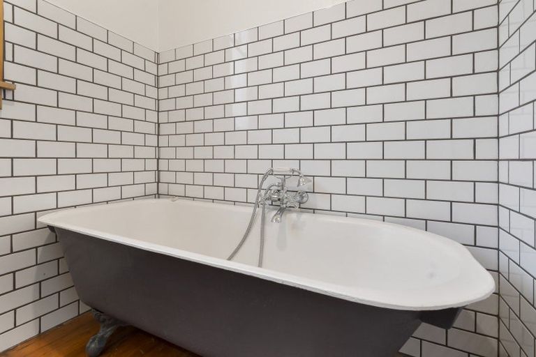 Photo of property in 10 Dutton Street, Bunnythorpe, Palmerston North, 4481