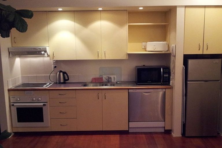 Photo of property in Hopper Street Apartments, 20u4 Hopper Street, Mount Cook, Wellington, 6011