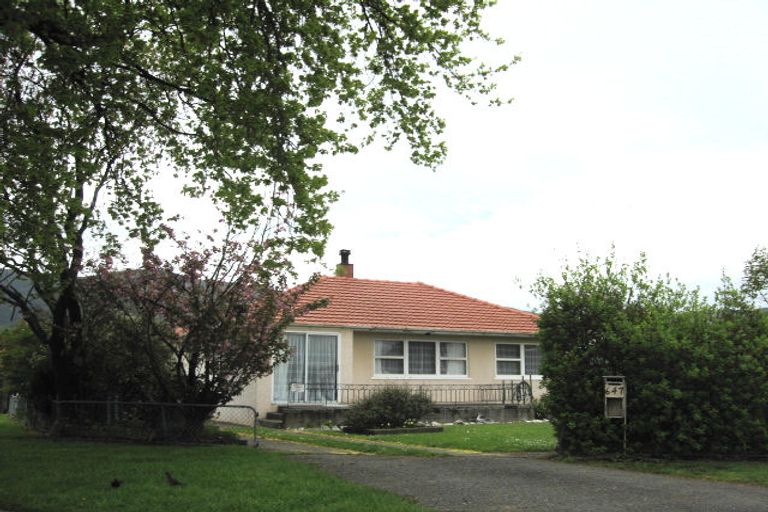 Photo of property in 647 Main Road Stoke, Stoke, Nelson, 7011