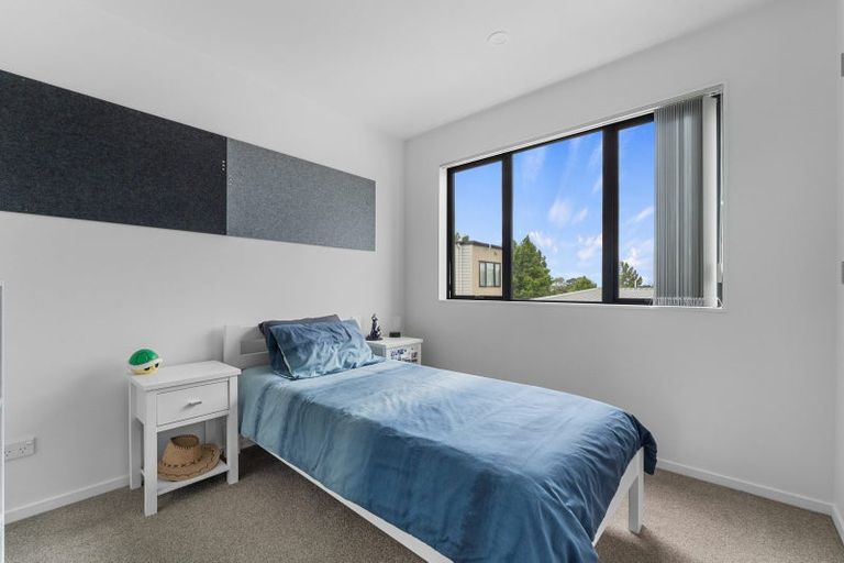 Photo of property in 4/122 Pooks Road, Ranui, Auckland, 0612