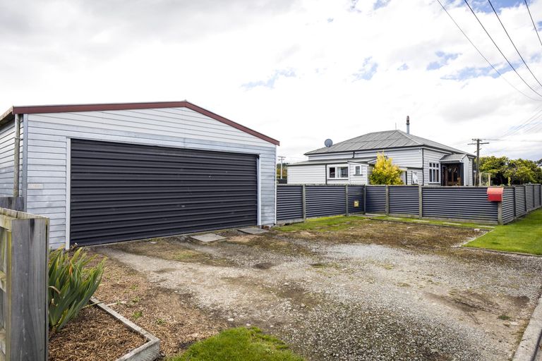 Photo of property in 2 Harris Street, Geraldine, 7930