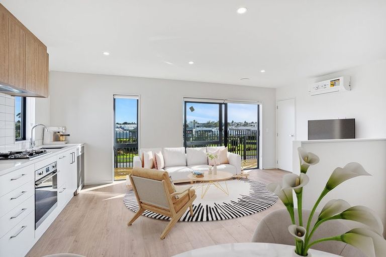 Photo of property in 8 Te Napi Drive, Takanini, Auckland, 2112