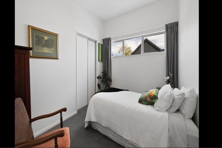 Photo of property in 25c Champion Street, Edgeware, Christchurch, 8013