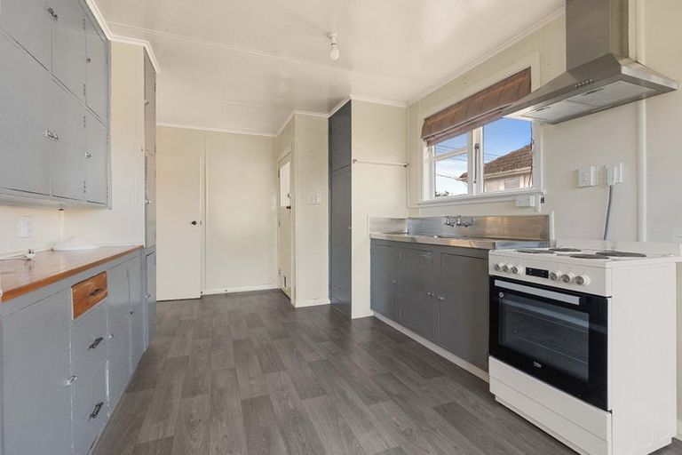 Photo of property in 162 Cole Street, Masterton, 5810