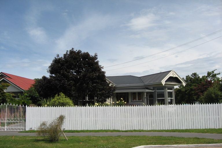 Photo of property in 80 Edward Avenue, Edgeware, Christchurch, 8013