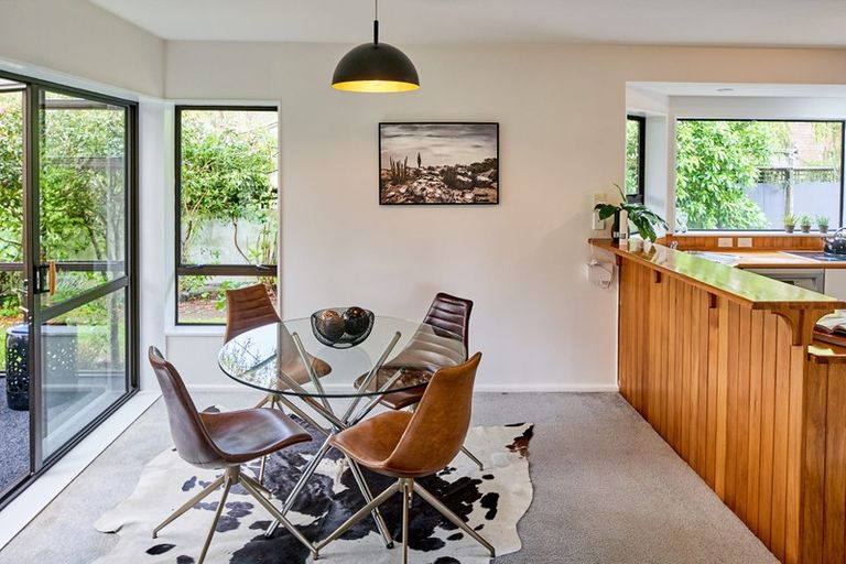 Photo of property in 372 Muritai Road, Eastbourne, Lower Hutt, 5013