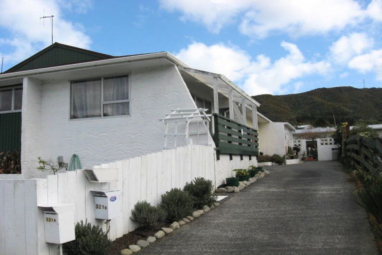 Photo of property in 321a Wellington Road, Wainuiomata, Lower Hutt, 5014