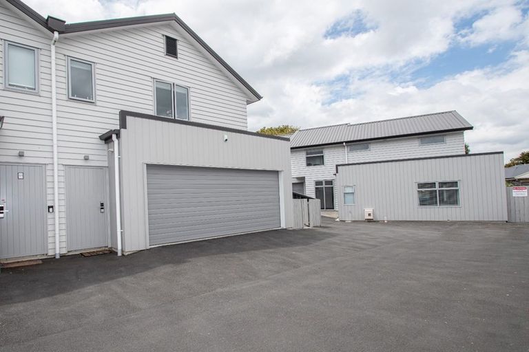 Photo of property in 1u2 Hibiscus Avenue, Hamilton Lake, Hamilton, 3204