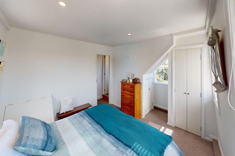 Photo of property in 112 Kahukura Avenue, Waitarere Beach, Levin, 5510