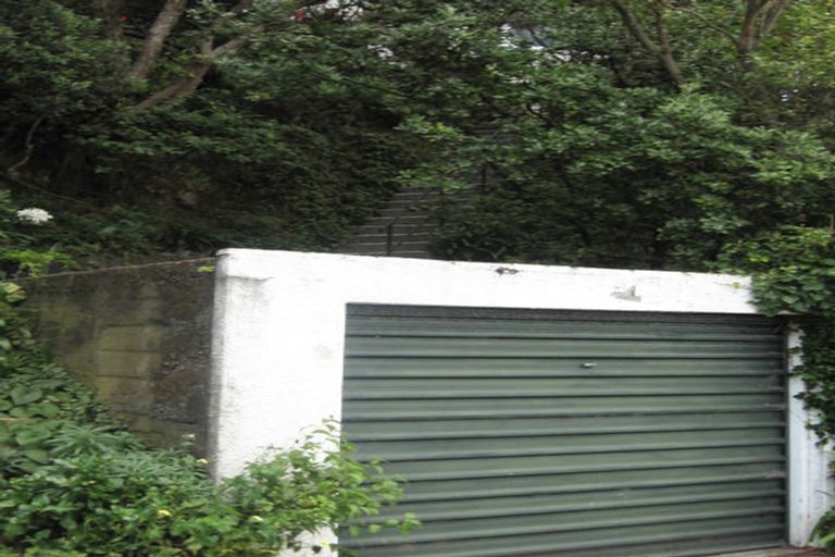 Photo of property in 2 Waipapa Road, Hataitai, Wellington, 6021
