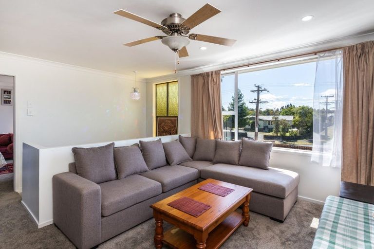 Photo of property in 1/15 Kotare Street, Hilltop, Taupo, 3330