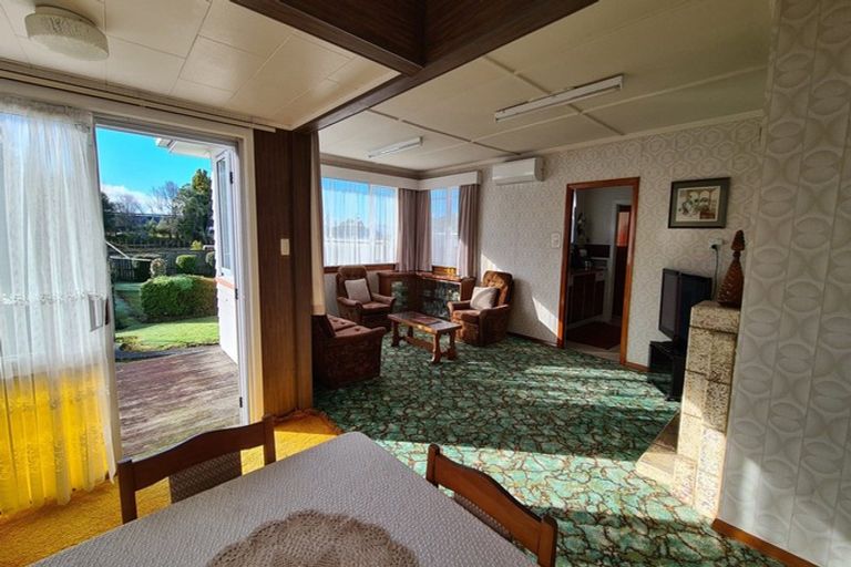 Photo of property in 150 Miranda Street, Stratford, 4332