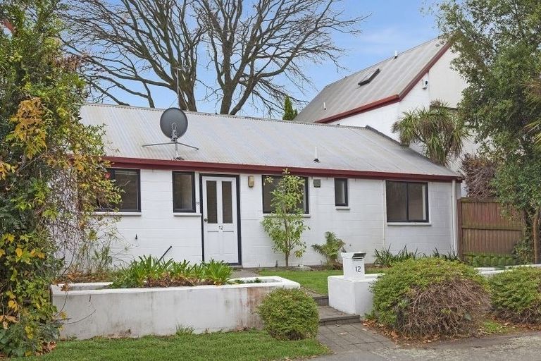 Photo of property in 10 Mayfair Street, Riccarton, Christchurch, 8011