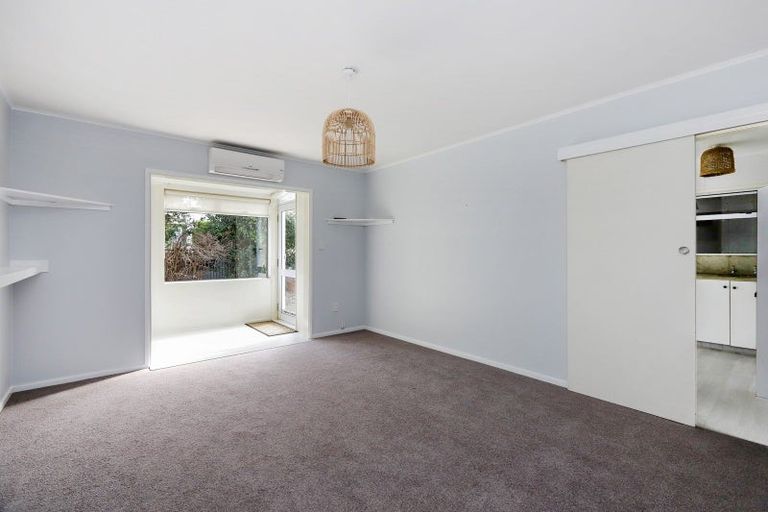 Photo of property in 2/69 Meeanee Road, Taradale, Napier, 4112