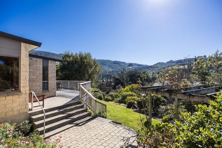 Photo of property in 37 Garden Place, Glenleith, Dunedin, 9010