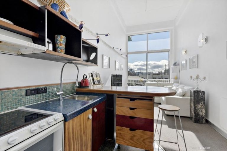 Photo of property in Qba Apartments, 1n/51 Webb Street, Mount Cook, Wellington, 6011