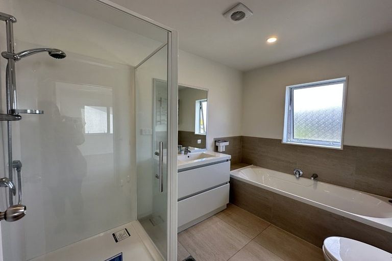 Photo of property in 2 Treestump Road, Takanini, 2112