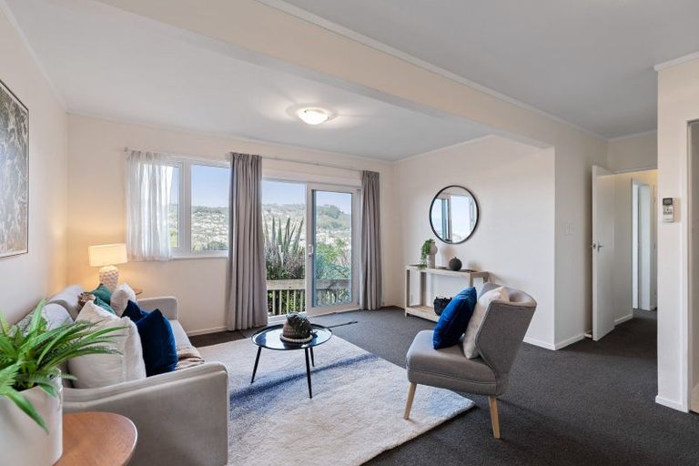 Photo of property in 1/60 Winston Street, Crofton Downs, Wellington, 6035